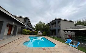 Zamambongi Guest Houses & Spa